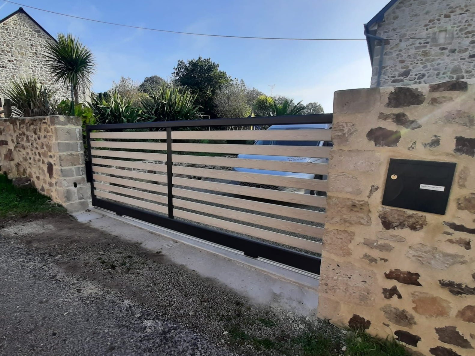 Portail alu Valognes - 50 - Basse-Normandie