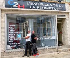 Showroom-C2H-FERMETURES-77-REBAIS.jpg