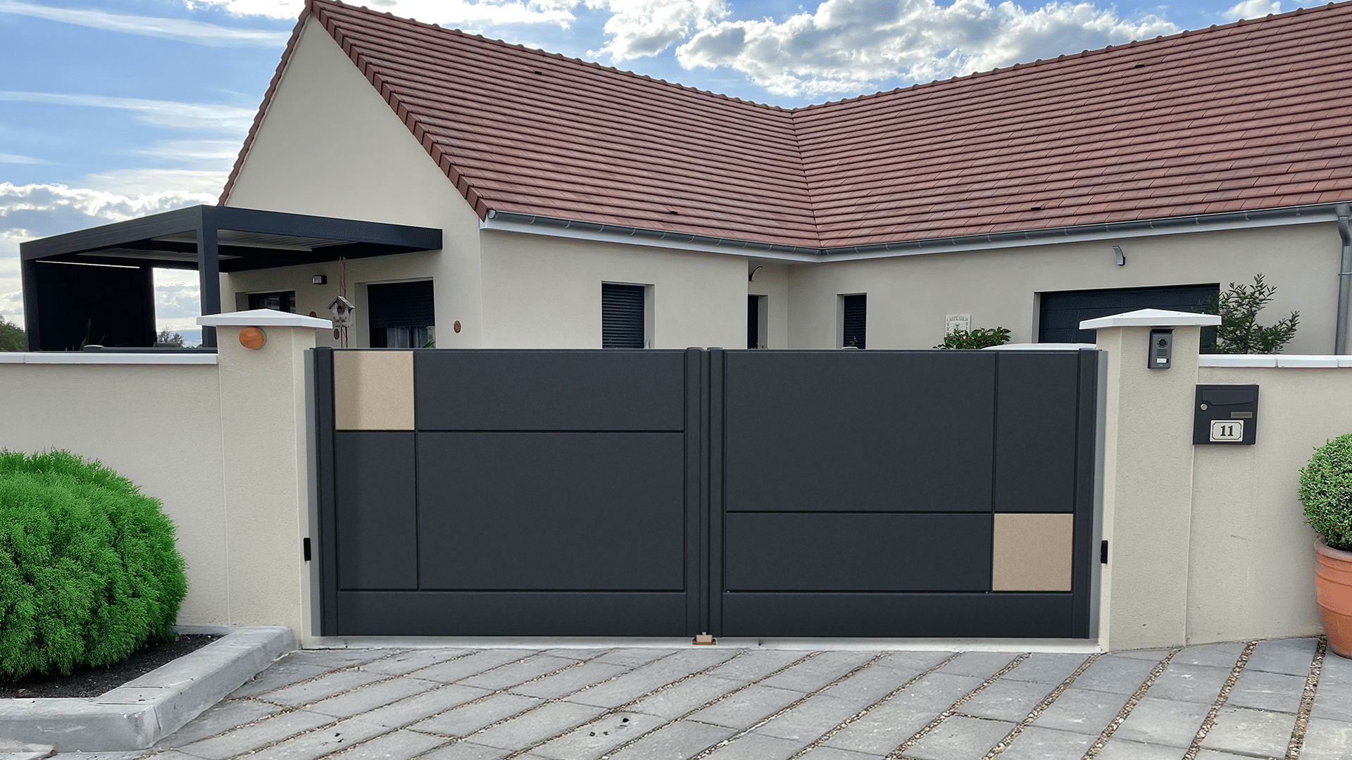 O_ 2V-PLU-10-006 - Pluton - 7016 7006