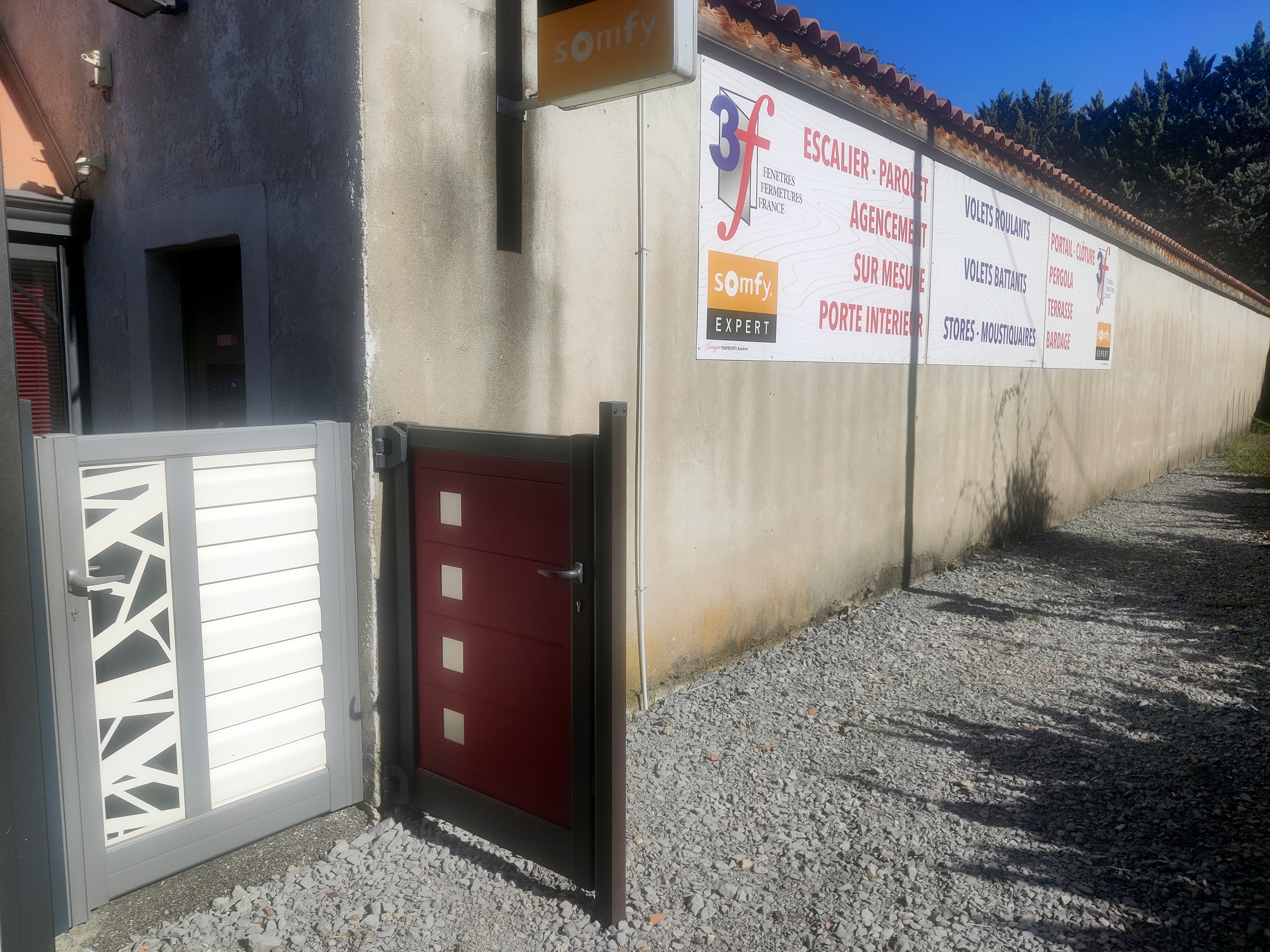 Showroom - 3F FENETRES ET FERMETURES DE FRANCE - 07260 - ROSIERES