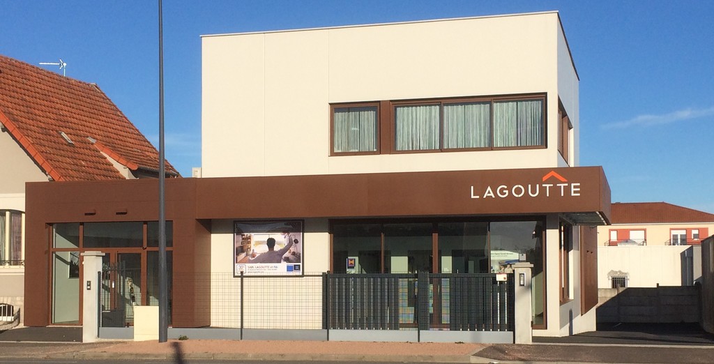 Magasin-LAGOUTTE-au-102016.jpg