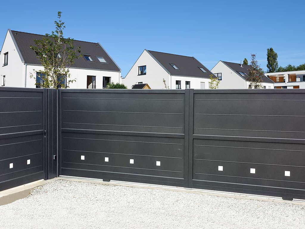 Portail-alu-coulissant-Tendance-Titan-T21942-CETAL