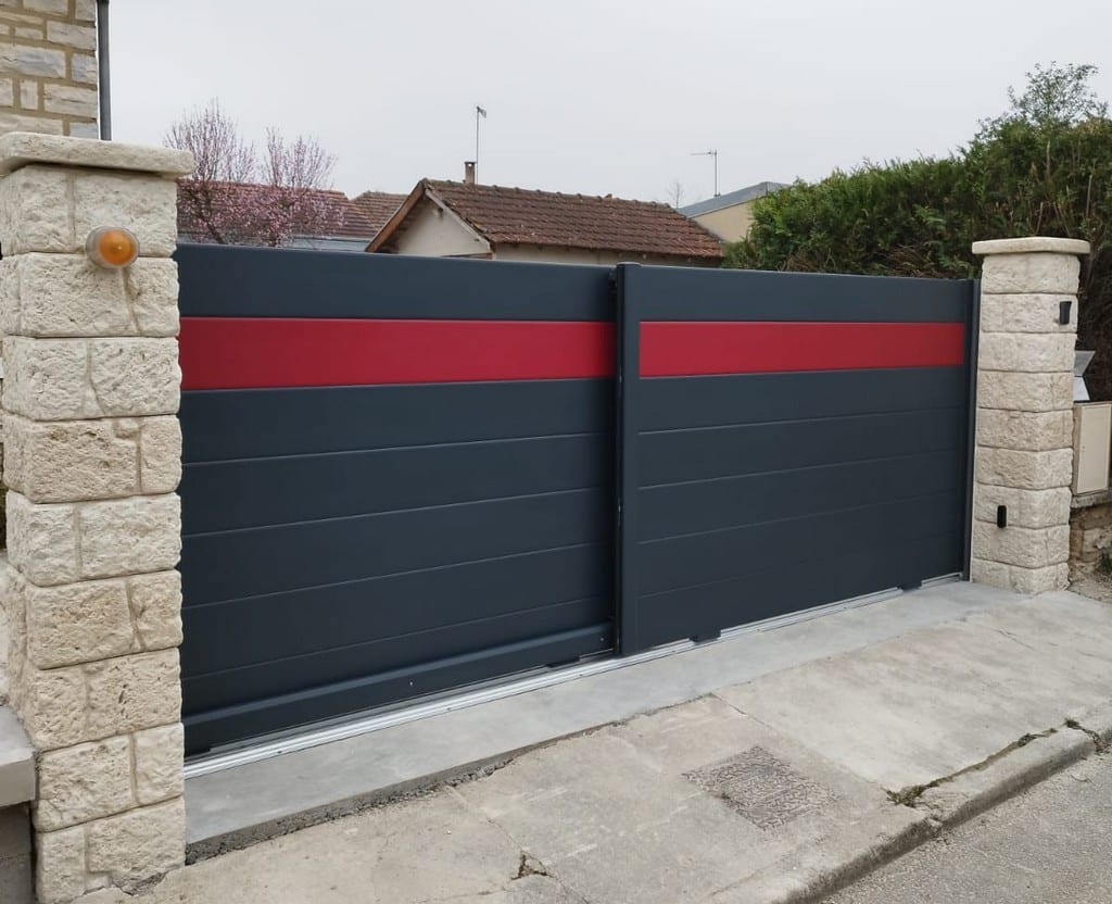 Portail coulissant alu Télescopique MEGA - CETAL