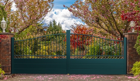 Portail-battant-ajoure-2026